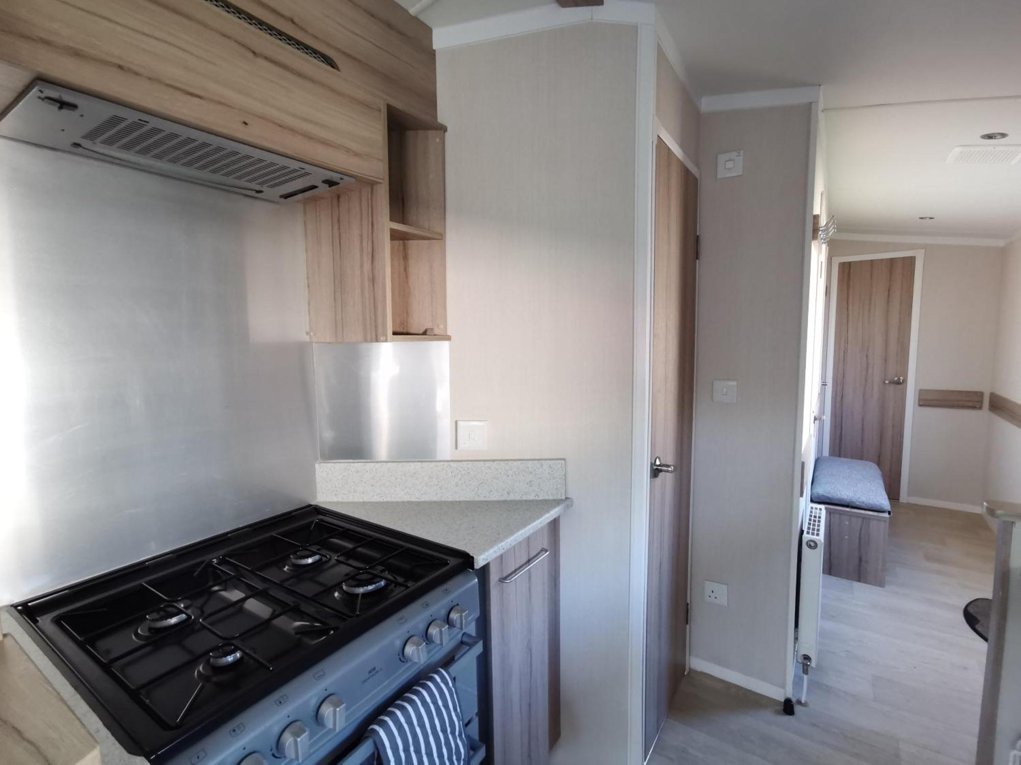 Golden Sands Beach Activities Sea Holiday Relax Mablethorpe Exterior foto